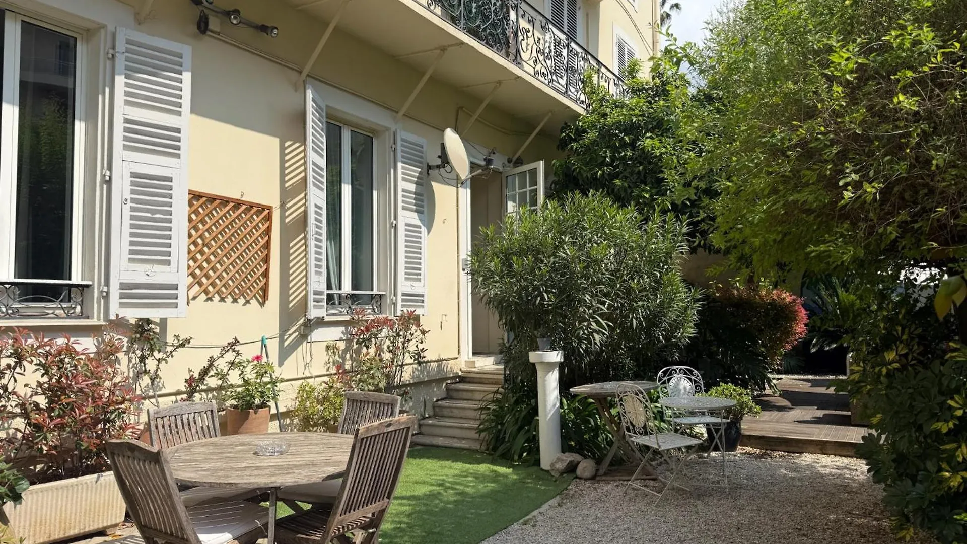 6 Airport Hotels Near Old Nice That Cover Both Worlds