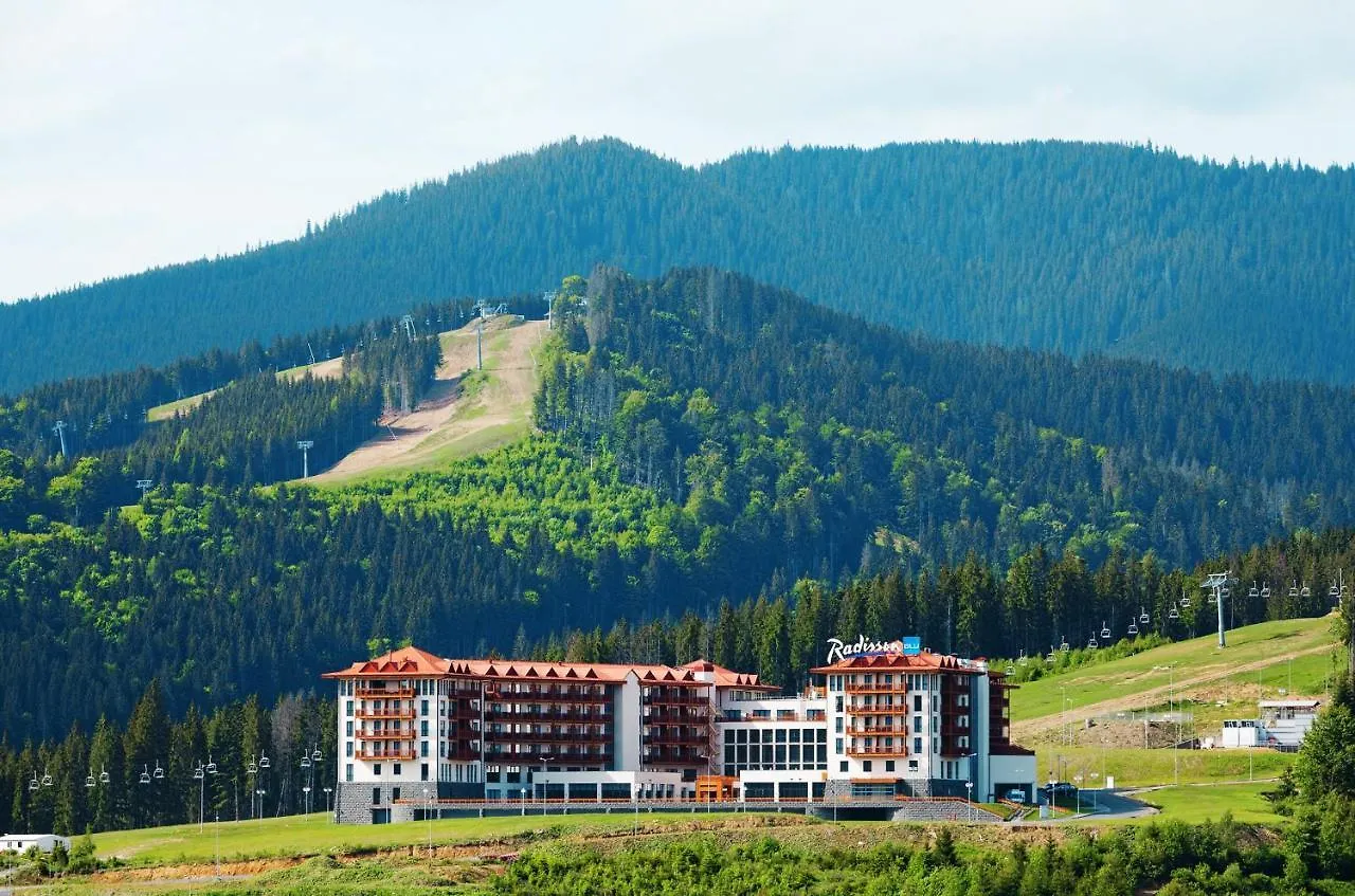 4 Highest-Rated Hotels in Ukraine That Stand Out