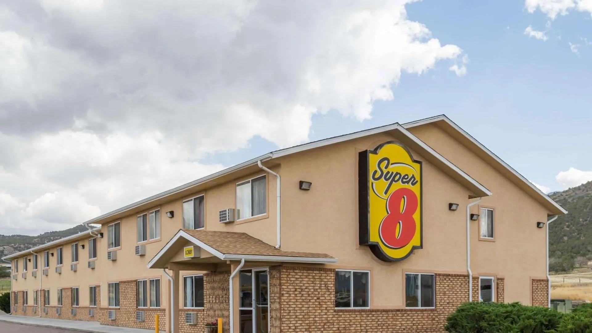 15 Smart 2-Star Hotels In Utah Worth Booking