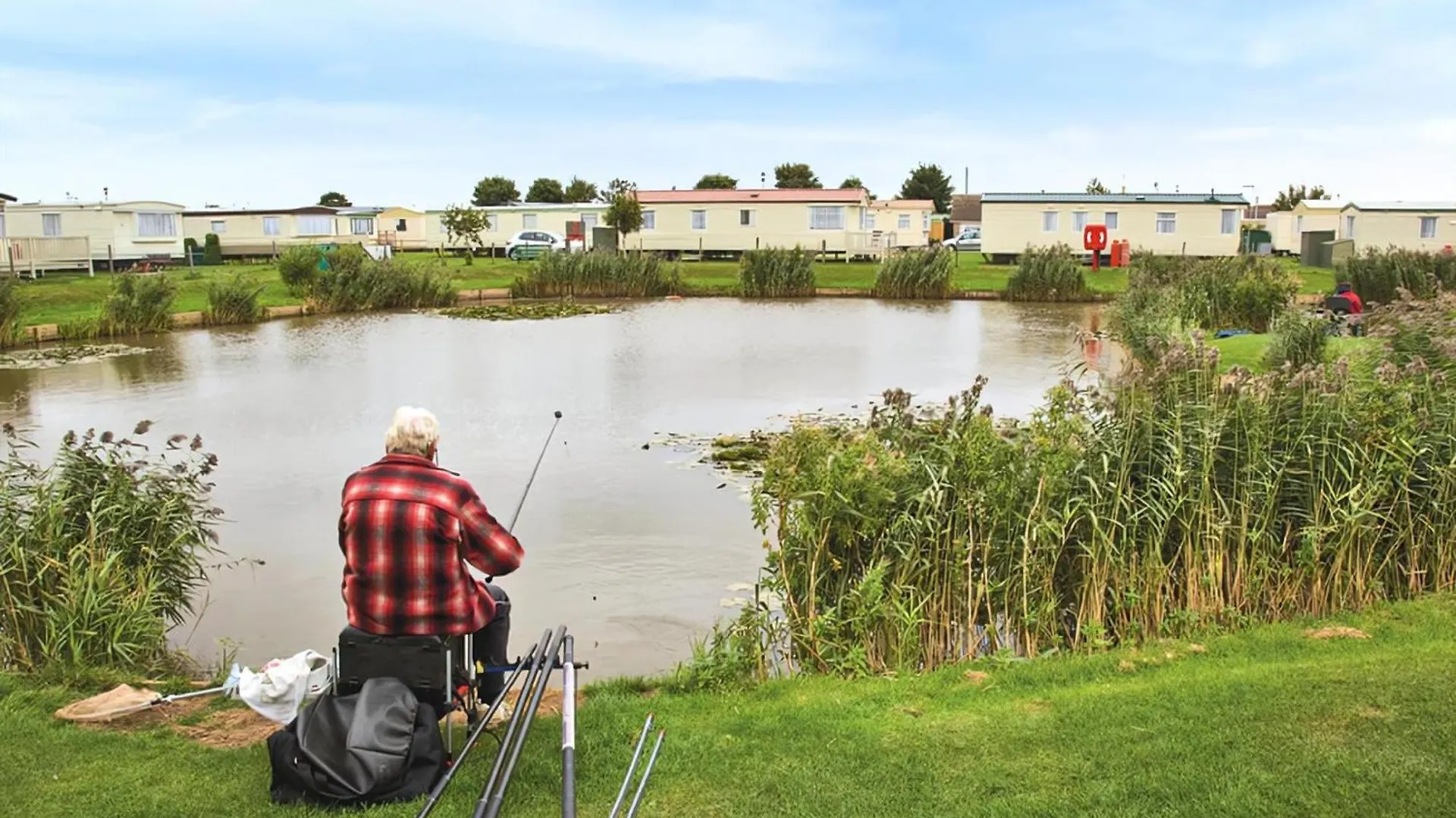 15 Best Hoseasons Holiday Parks in England for Every Getaway
