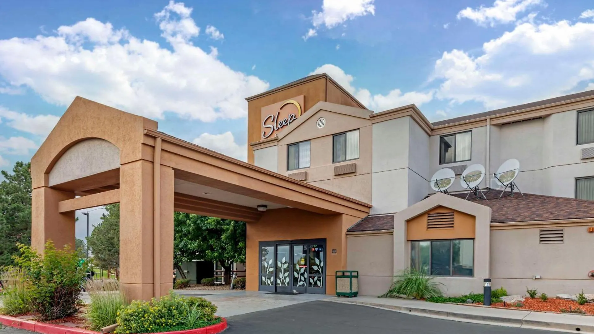 Staying Near Denver Tech Center: 5 Business Hotels Compared