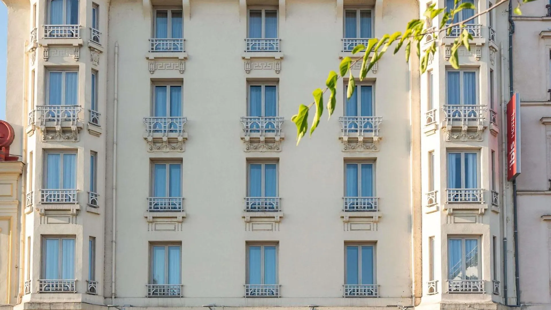 Staying in La Presqu'île: 14 Central Lyon Hotels Compared
