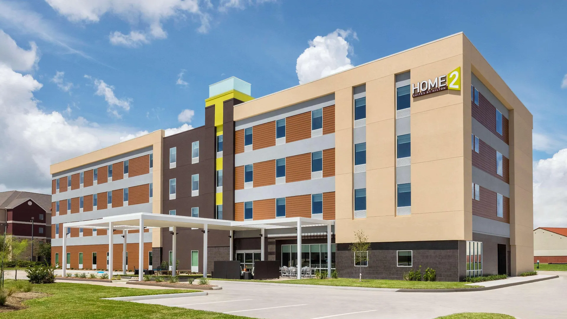 4 Smart Business Hotels Near Sugar Land Airport Worth Booking