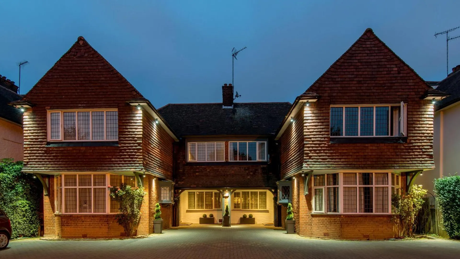 4 Four-Star Hotels Near Covent Garden Worth Booking