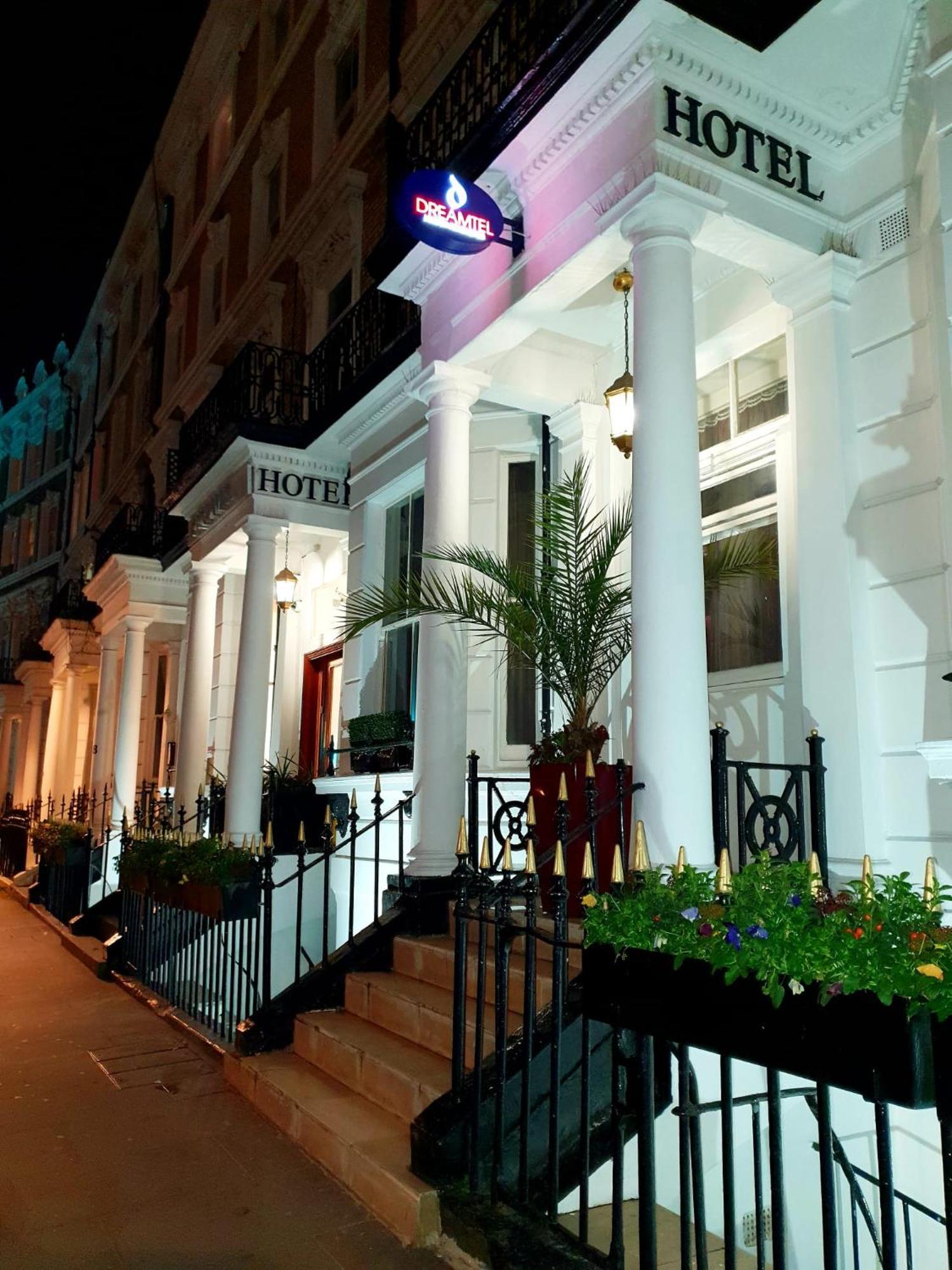 7 Top-Rated Resort-Style Hotels in Kensington and Chelsea
