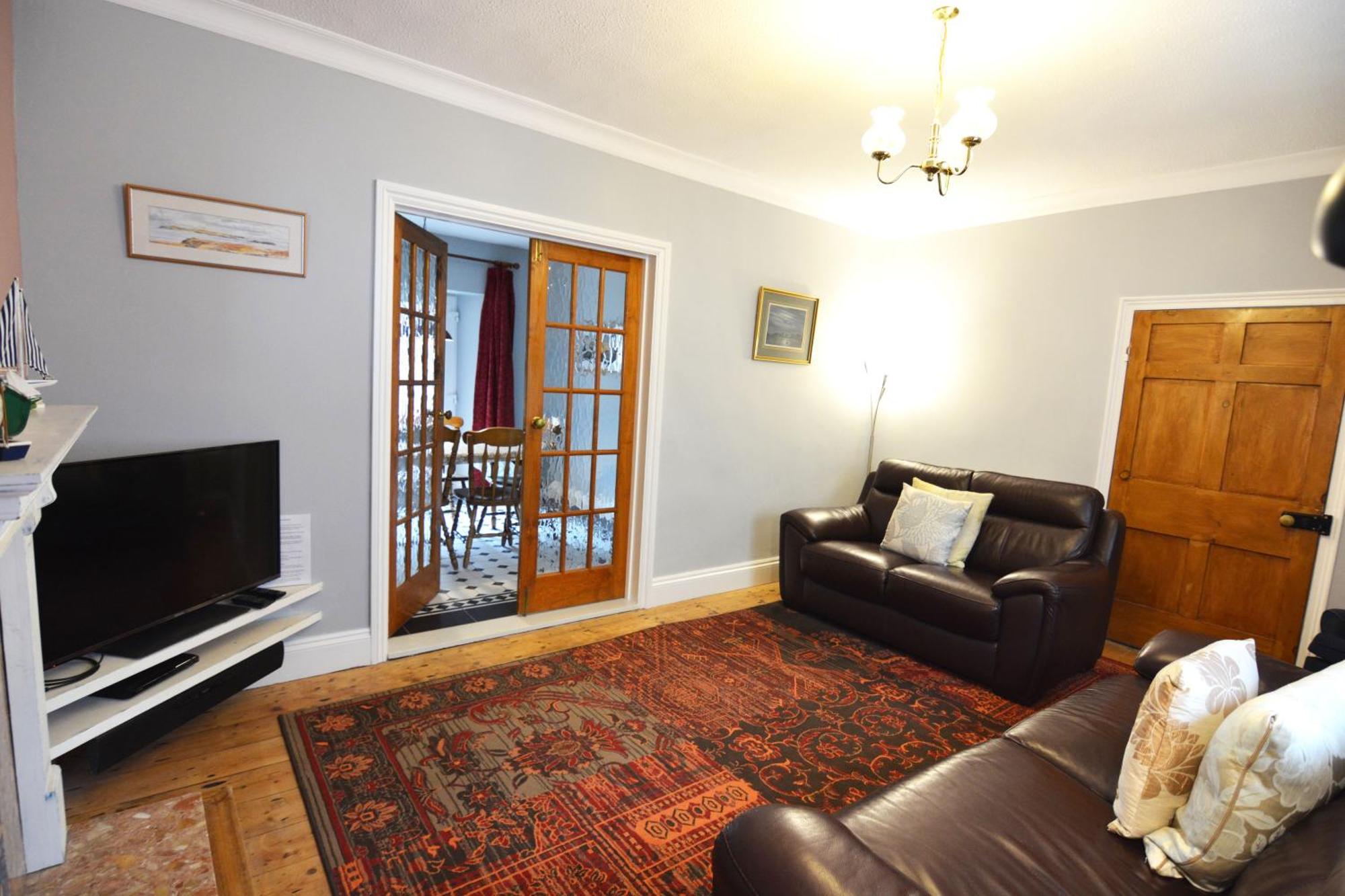 4 Villa Hotels Near Carew Castle for Easy Pembrokeshire Access