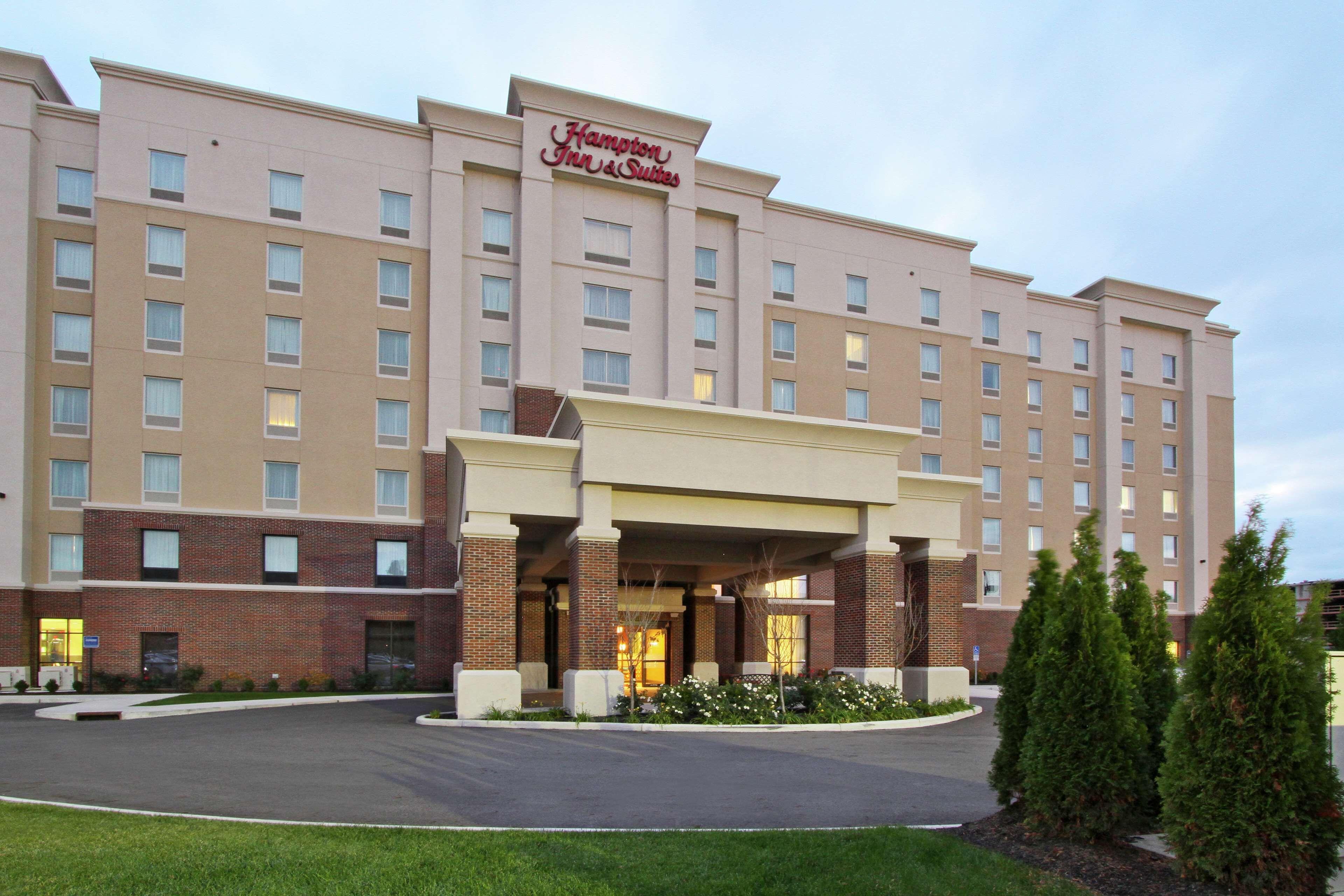 4 Smart Business Hotels Near Easton Town Center Worth Booking