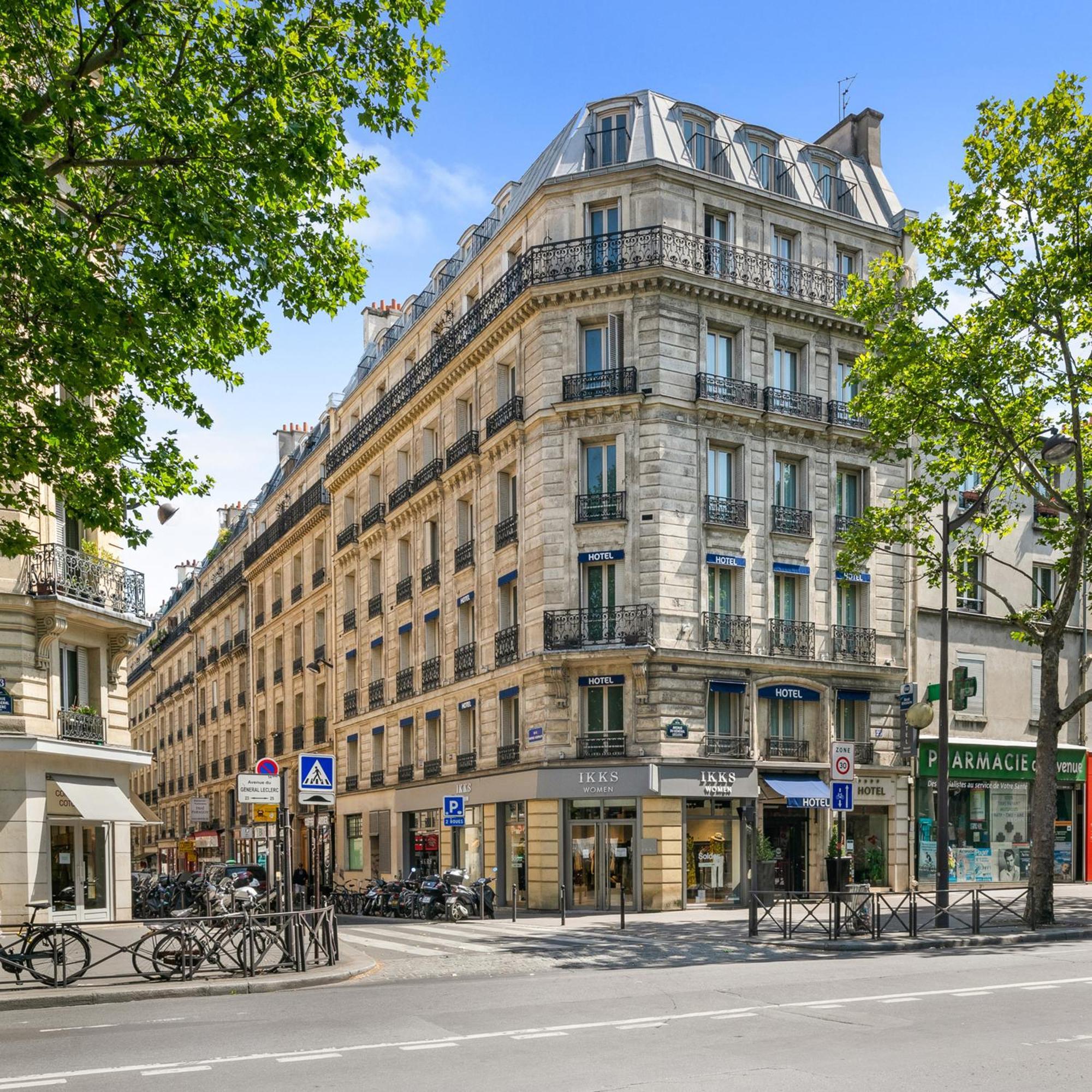 11 Family-Friendly Hotels in Paris 14th That Deliver