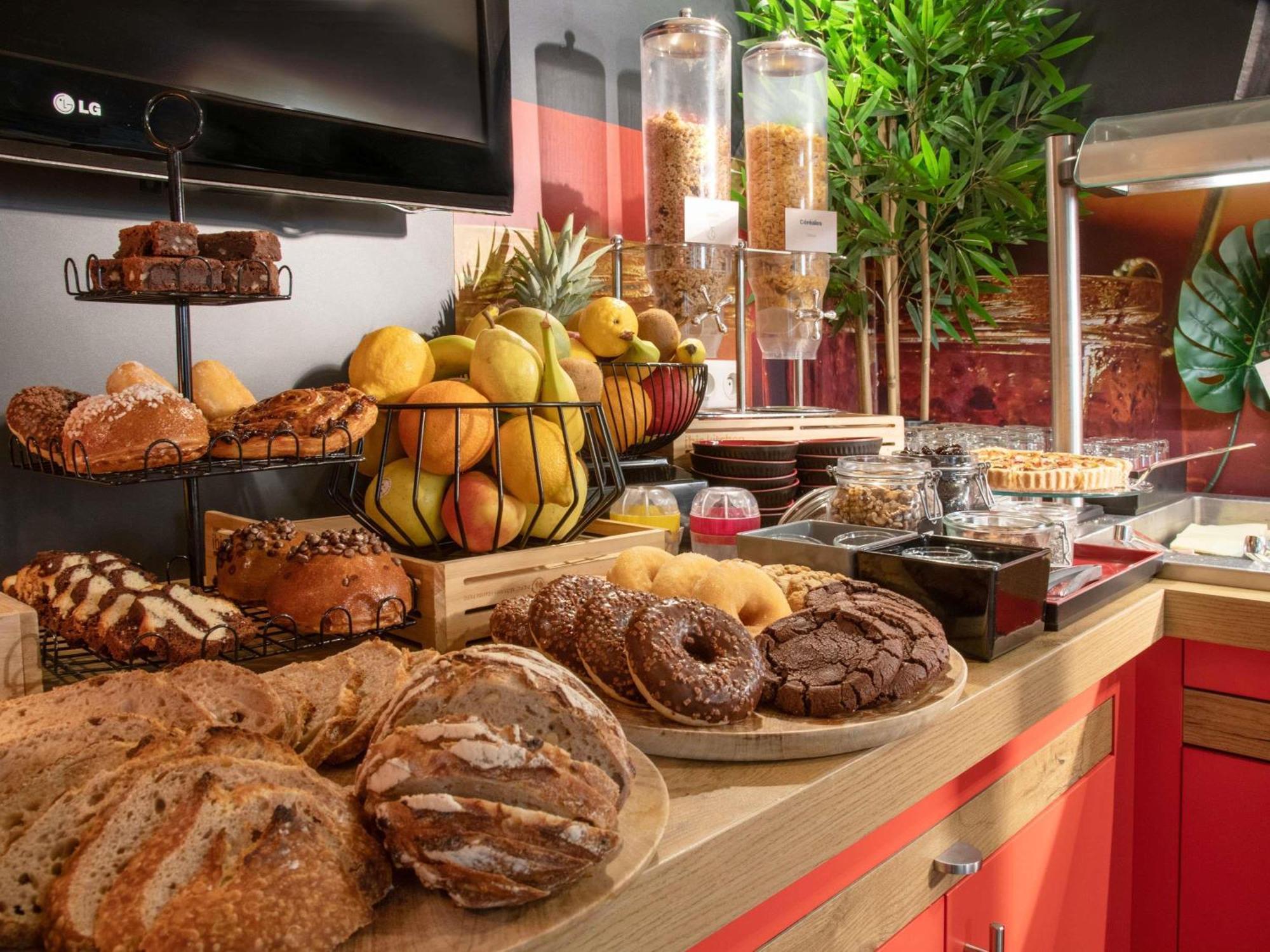 11 Beach Hotels in Cannes City-Centre Worth Booking